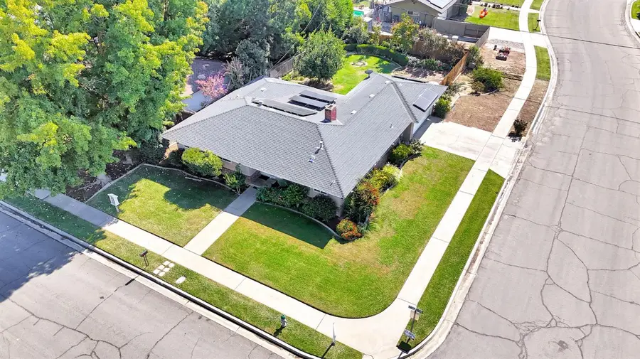 665 W Escalon, Fresno, CA 93704 - Image #3