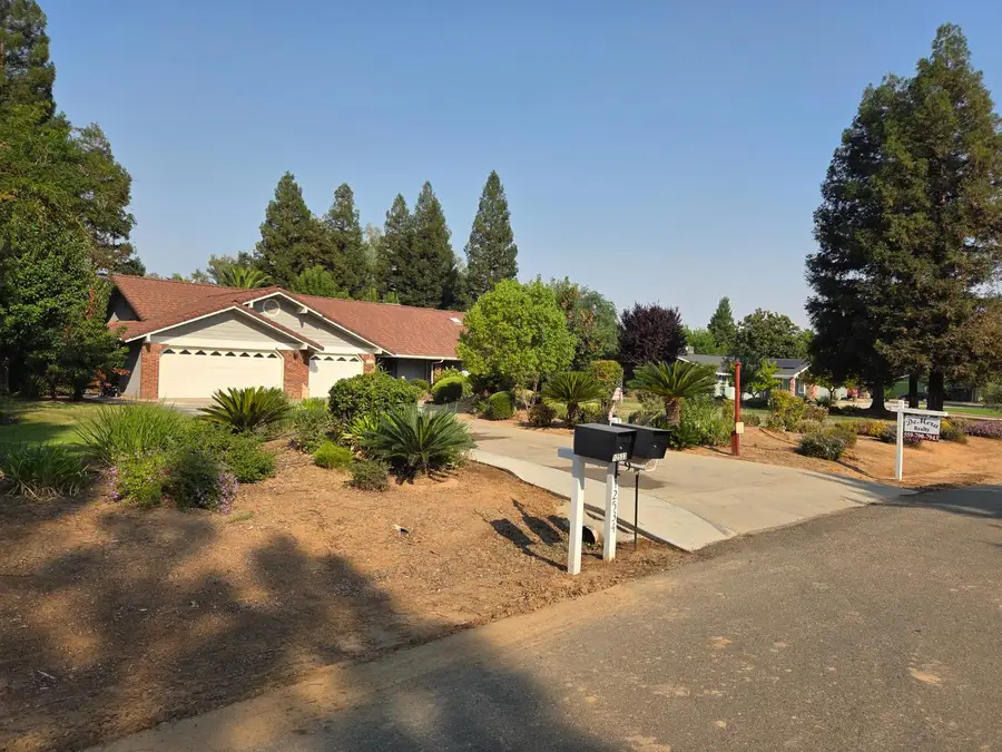 12534 Fernwood Drive, Madera, CA 93636 - Image #3
