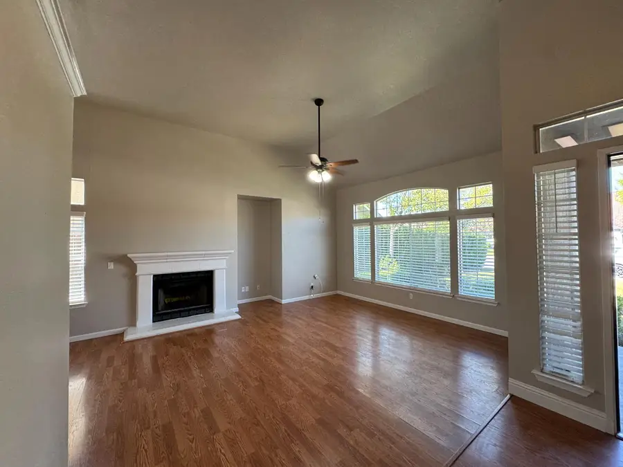 1863 E Ryan Lane, Fresno, CA 93720 - Image #3