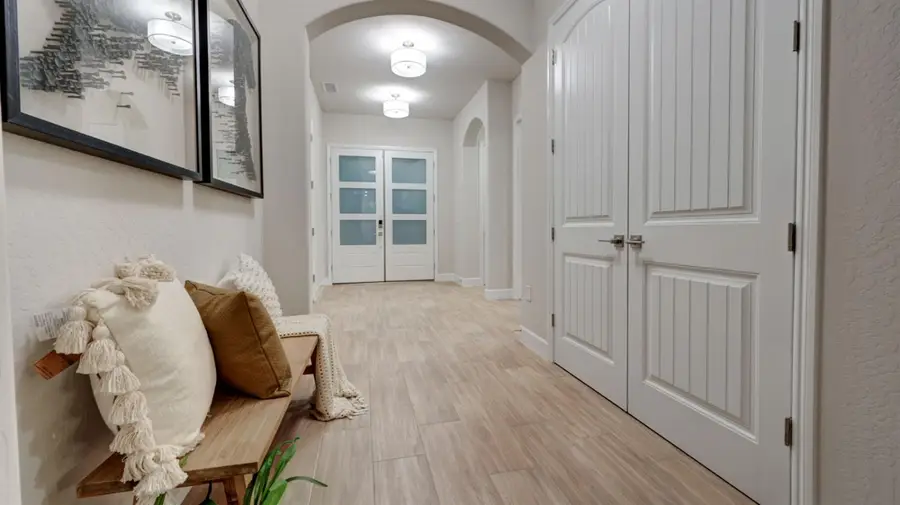 1699 N Blackwood Avenue, Clovis, CA 93619 - Image #3