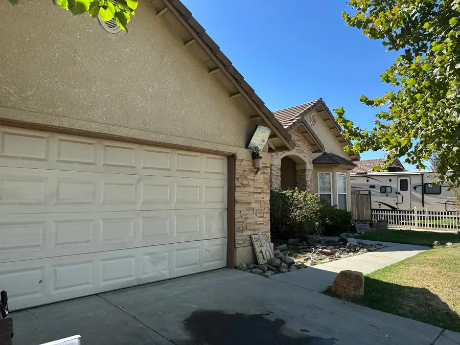 3030 Maple Street, Madera, CA 93637 - Image #3