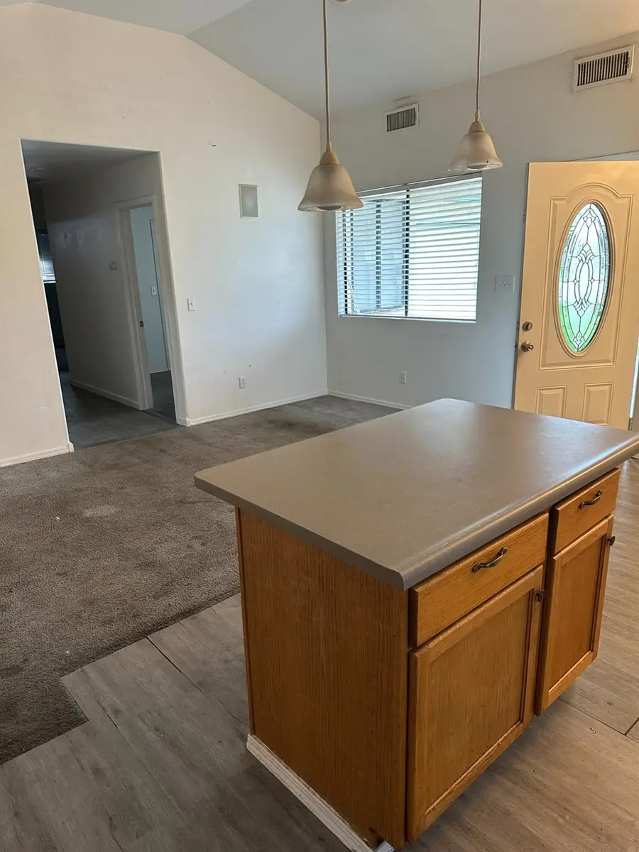 2316 E Norwich Ave, Fresno, CA 93726 - Image #3