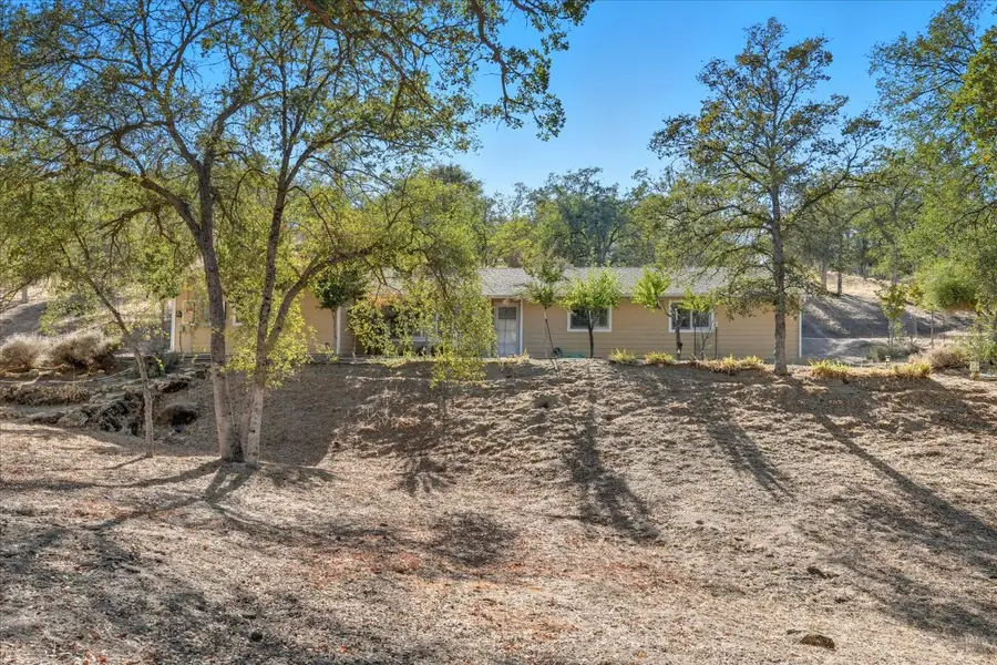 43468 Crystal Cave Circle, Coarsegold, CA 93614 - Image #3