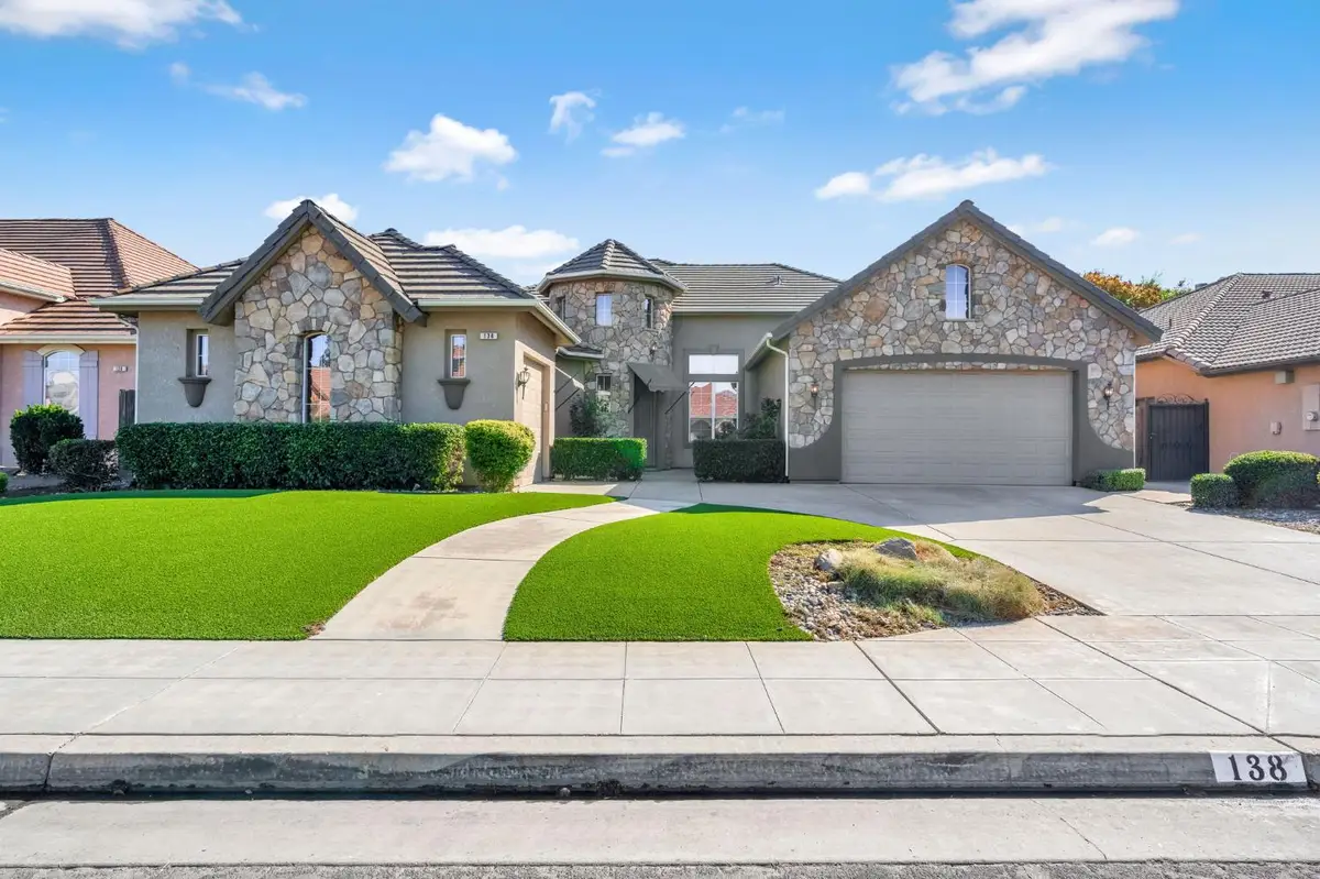 138 W Athens Avenue, Clovis, CA 93611 - Image #1