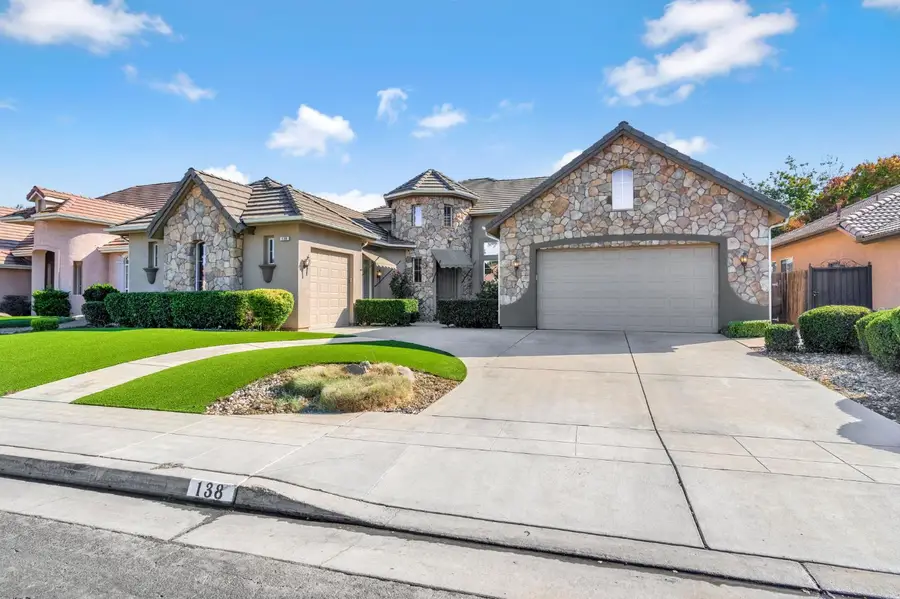 138 W Athens Avenue, Clovis, CA 93611 - Image #2
