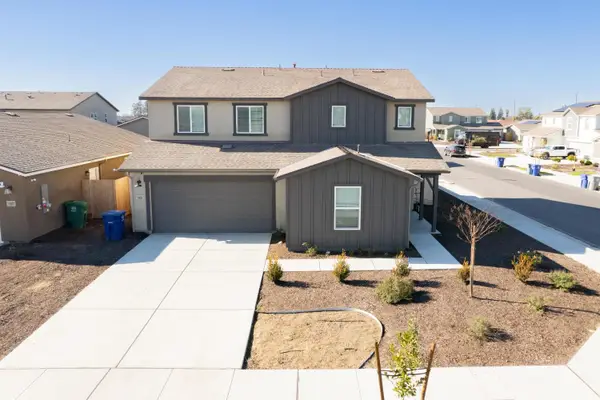 1903 Cottle Ave, Sanger, CA 93657