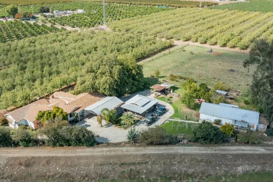 10532 E North Avenue, Sanger, CA 93657 - Image #3