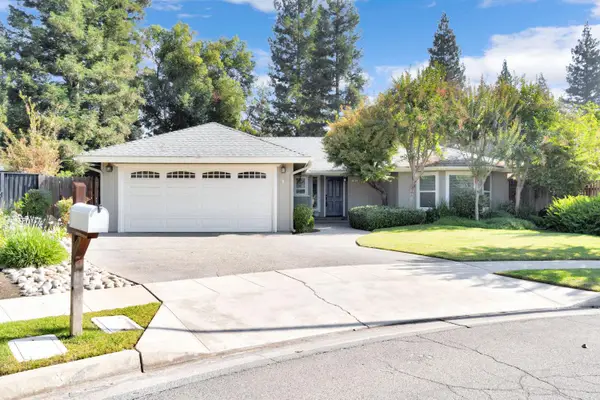 1102 W Paul Avenue, Fresno, CA 93711
