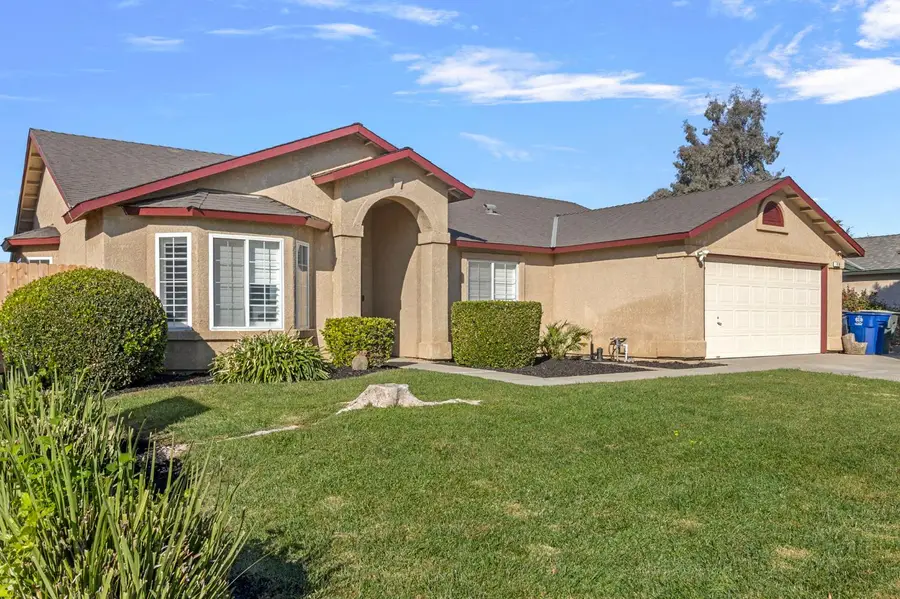 70 Makenna Drive, Madera, CA 93637 - Image #2