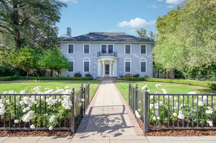 605 E Home Avenue, Fresno, CA 93728 - Image #2