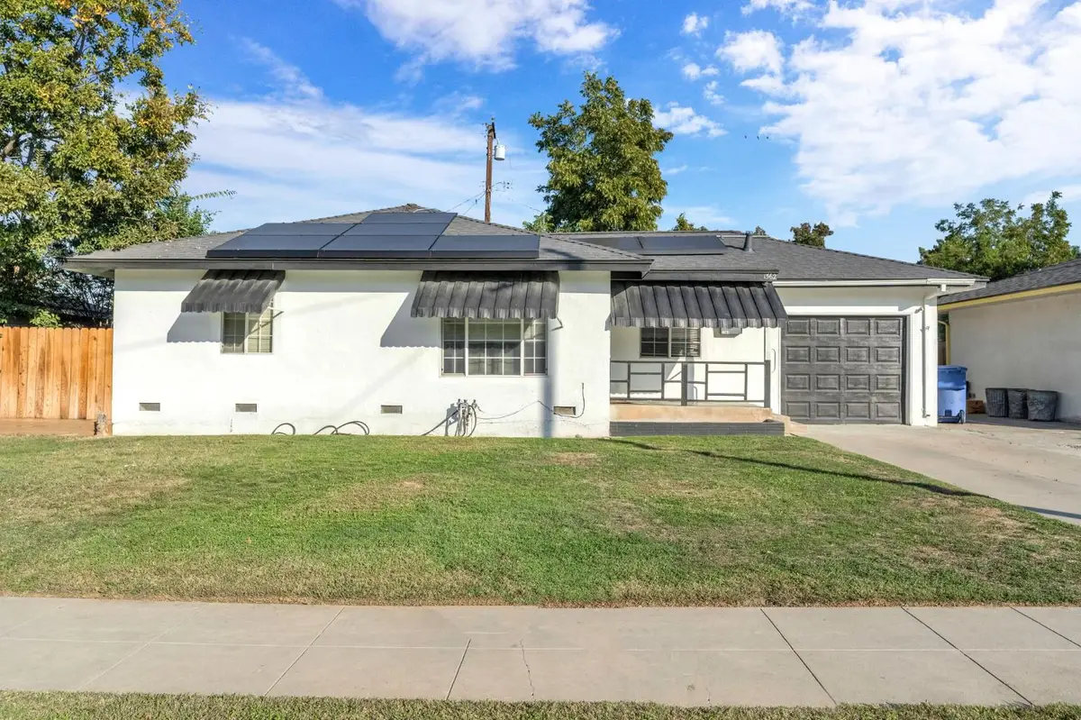 1562 N Fay Avenue, Fresno, CA 93728 - Image #1