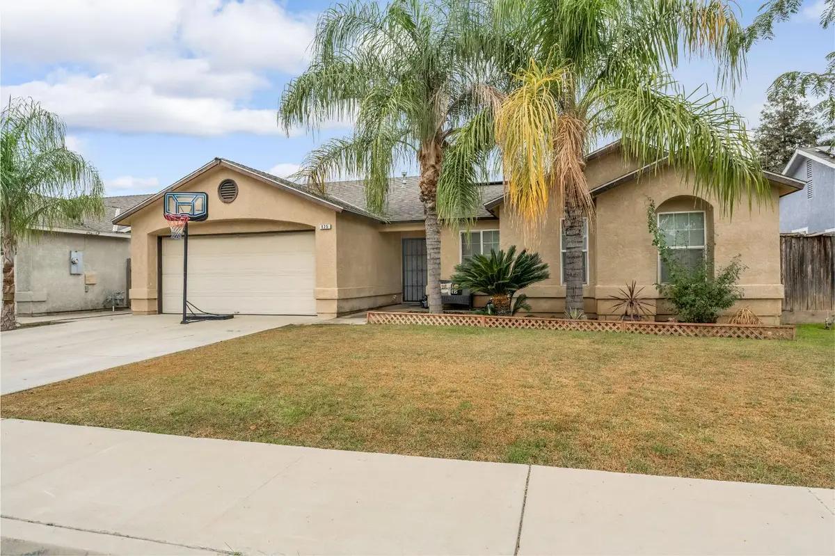 525 Tucker Avenue, Sanger, CA 93657 - Image #1