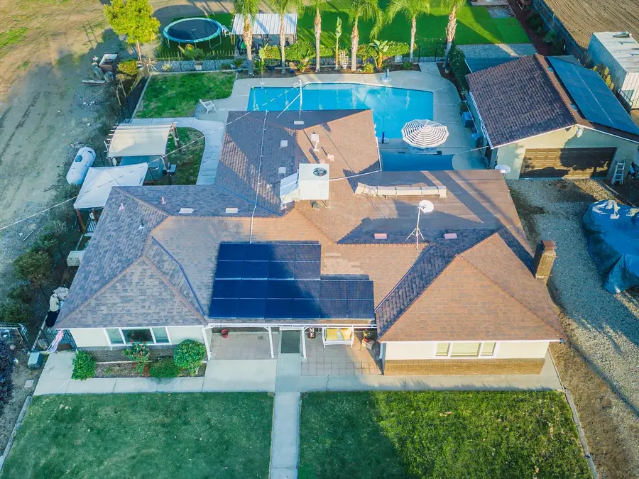 1454 N Mccall Avenue, Sanger, CA 93657 - Image #3