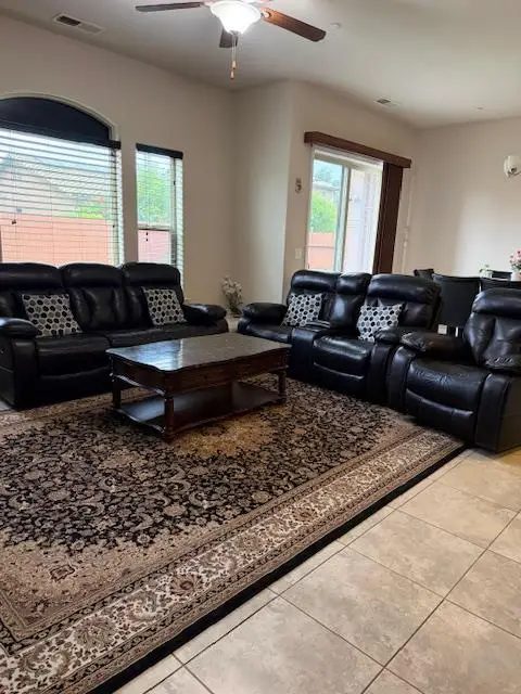 5548 N Lucy Ruiz Avenue, Fresno, CA 93723 - Image #2