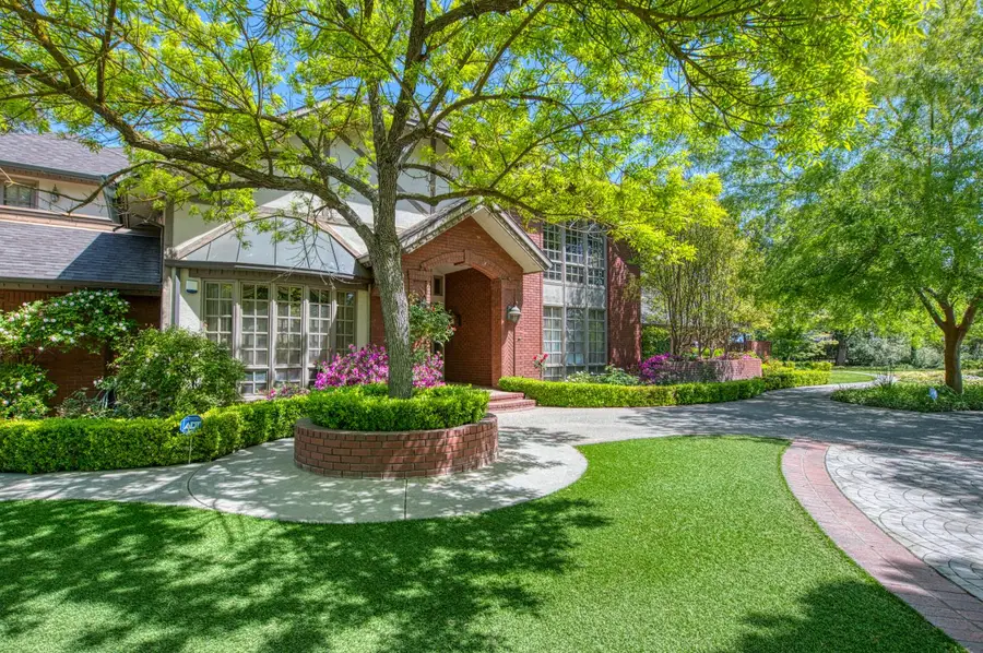 2020 W Alluvial Avenue, Fresno, CA 93711 - #3