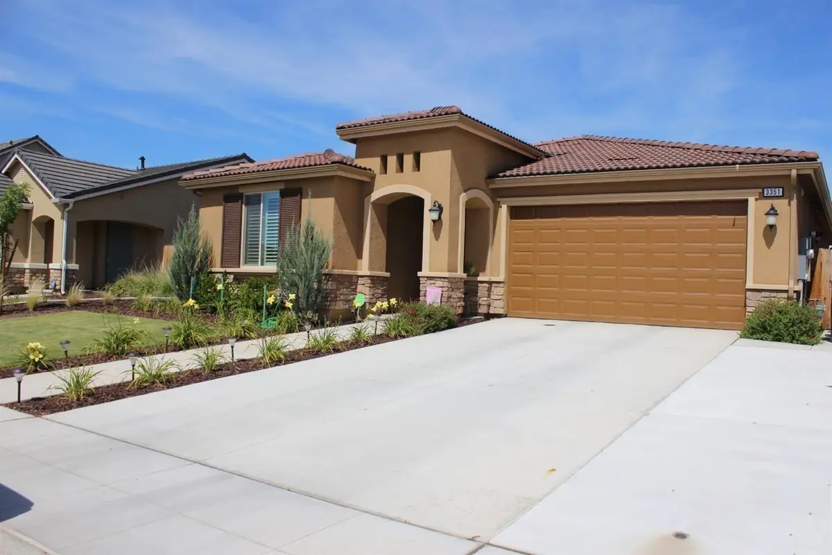 3351 Cordova Avenue, Clovis, CA 93619 - Image #1