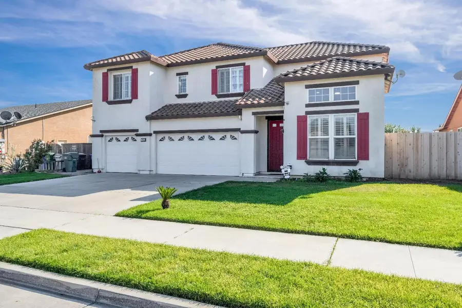 738 W Silvercrest Drive, Lindsay, CA 93247 - Image #2