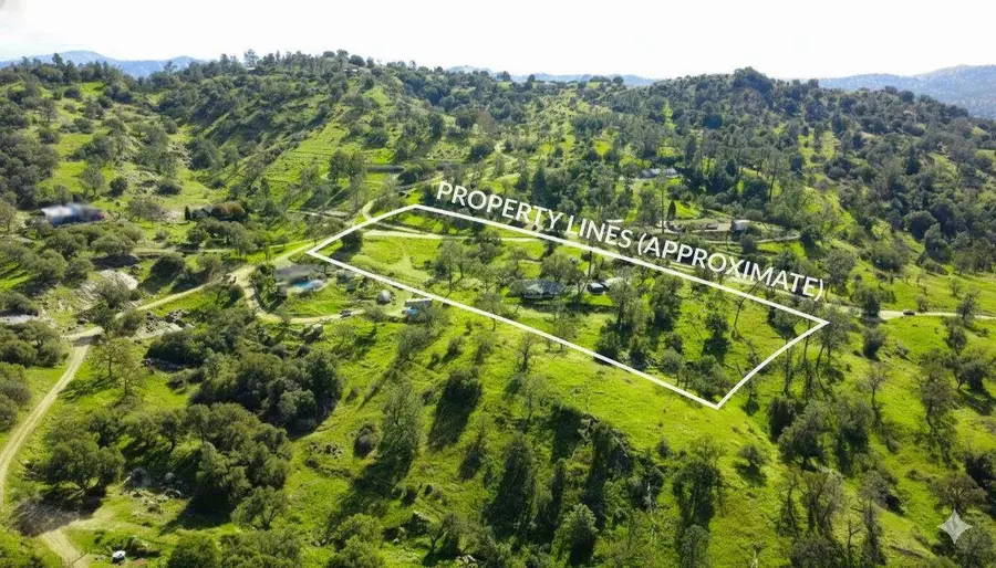 23224 Granite Creek Lane, Clovis, CA 93619 - Image #2