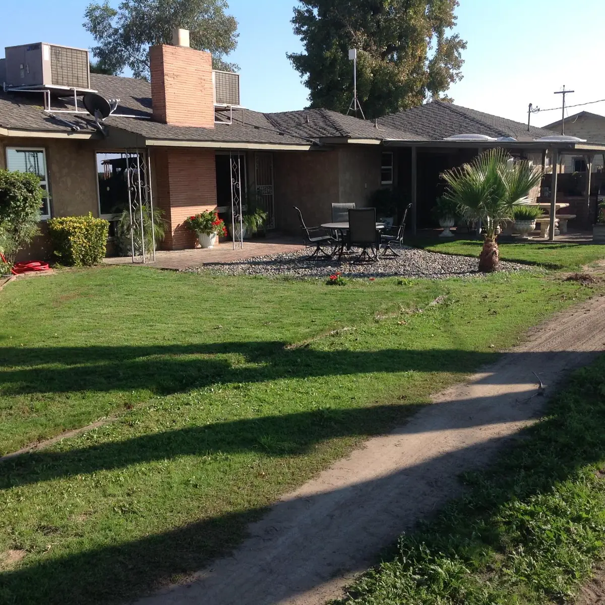6623 E Nebraska Avenue, Selma, CA 93662 - Image #1