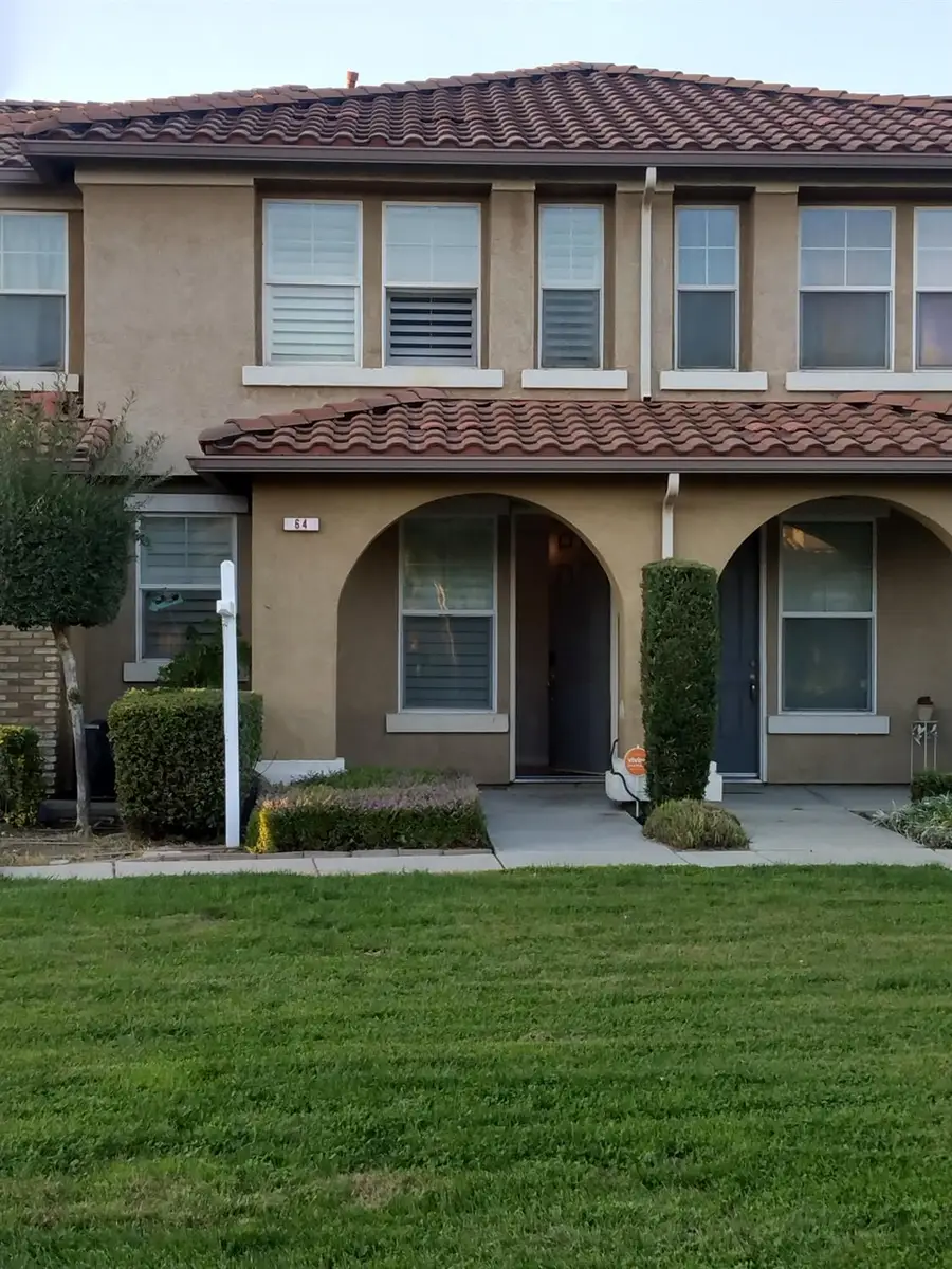 1128 W. Walter Avenue #64, Fowler, CA 93625 - Image #2