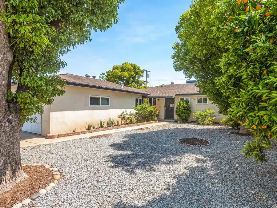 434 W Rialto Avenue, Clovis, CA 93612 - Image #2