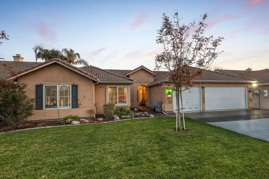 1051 W Pepper Drive, Hanford, CA 93230 - Image #2