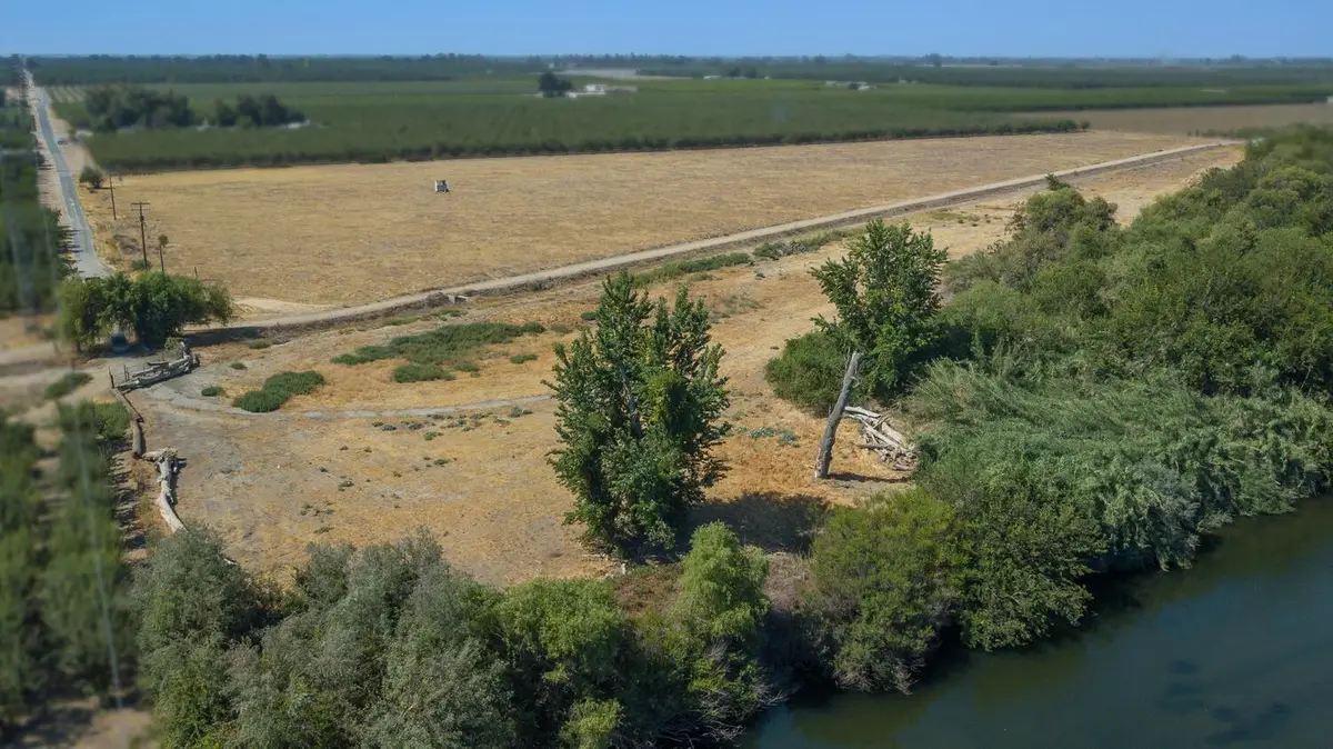 1188 7 1/2 Avenue, Kingsburg, CA 93631 - Image #1