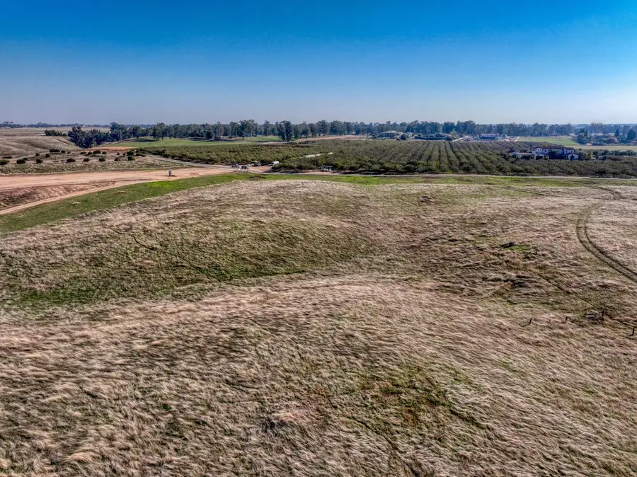 12897 Auberry Road, Clovis, CA 93619 - Image #3