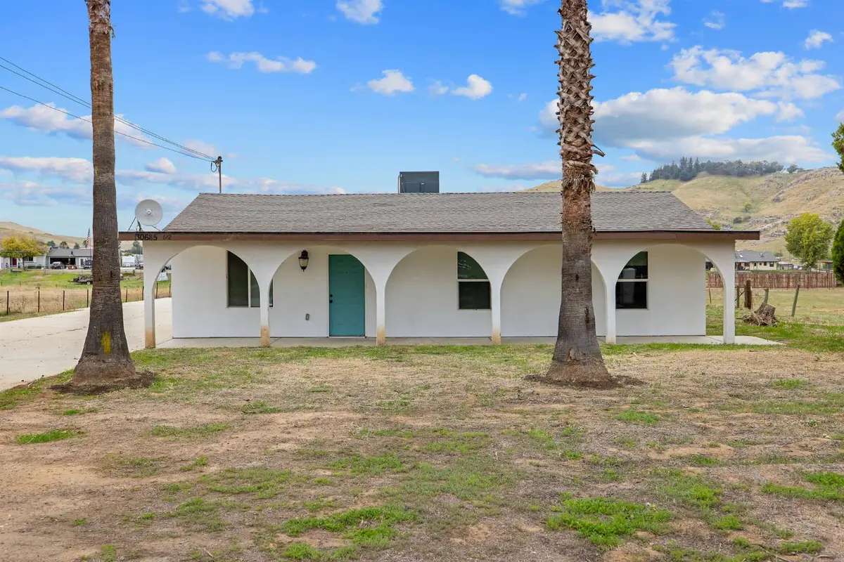 30685 1/2 Mehrten Drive, Exeter, CA 93221 - Image #1