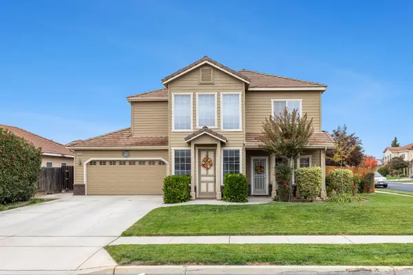 2946 Holt Avenue, Sanger, CA 93657