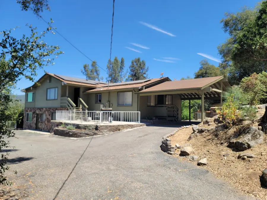 50689 Critter Creek Lane, Oakhurst, CA 93644 - Image #3