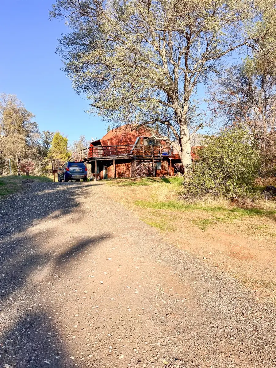 906 Elwood Road, Yokuts Valley, CA 93675 - Image #2