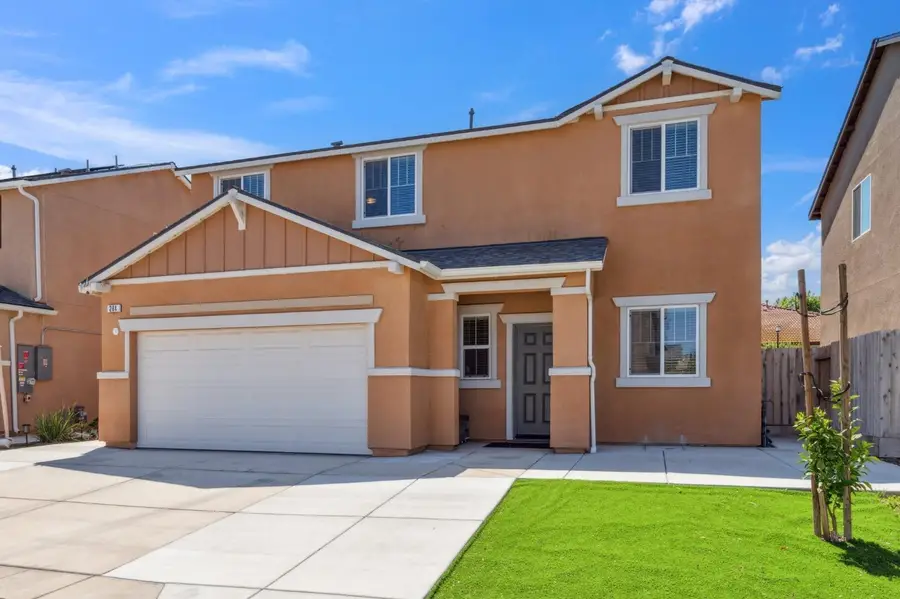 264 Rosebriar Street, Madera, CA 93638 - Image #2