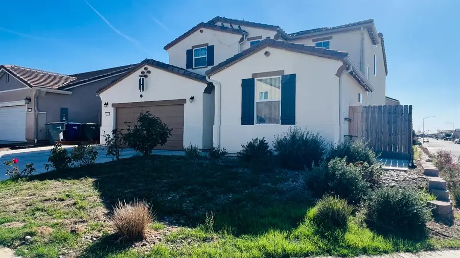 6477 W Santa Ana Avenue, Fresno, CA 93723 - Image #2