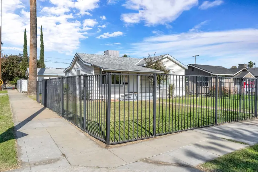1405 E Cortland Avenue, Fresno, CA 93704 - Image #2