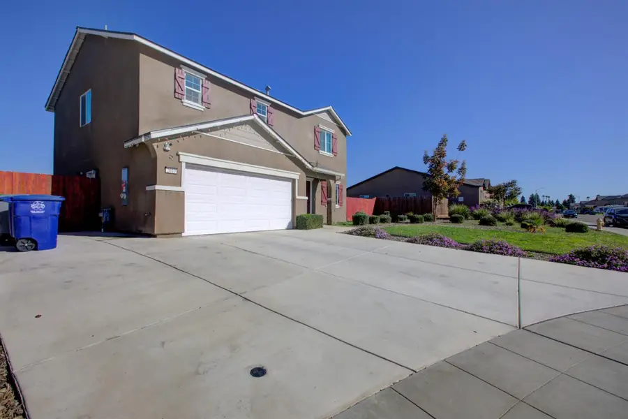 2010 Conadria Avenue, Chowchilla, CA 93610 - Image #3