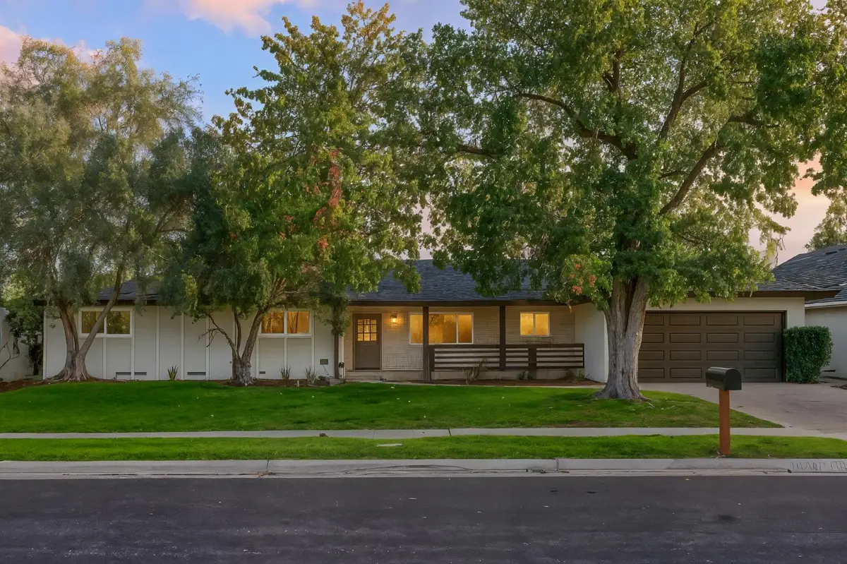 1070 W Stuart Avenue, Fresno, CA 93711 - Image #1