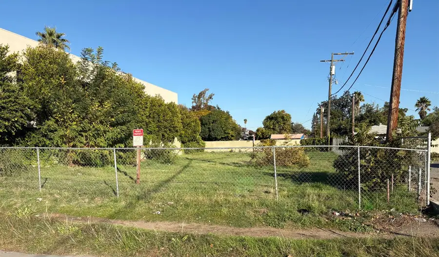 3004 N Maroa Avenue, Fresno, CA 93704 - Image #3