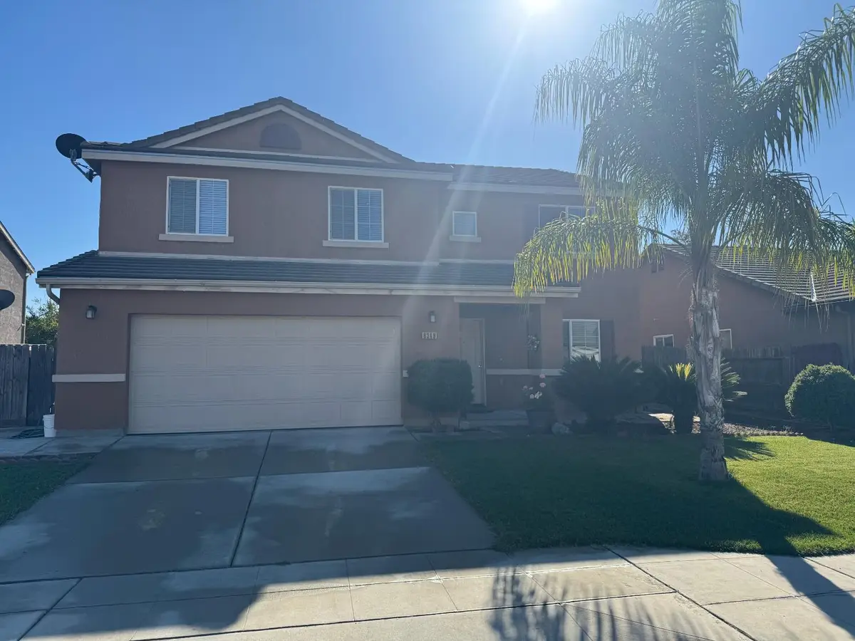 6349 E Braly Avenue, Fresno, CA 93727 - Image #1