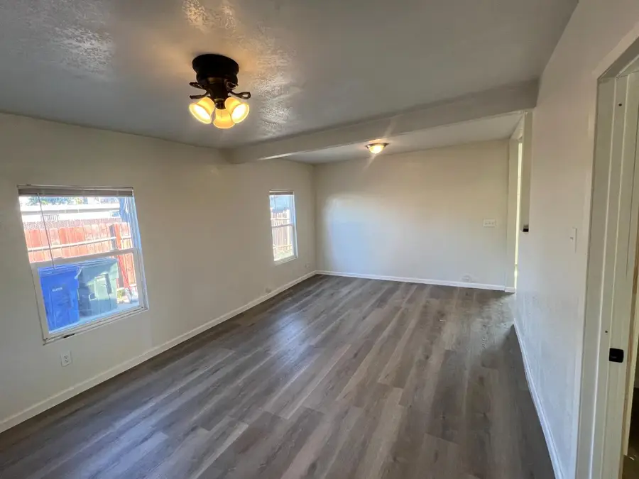 2258 E Clay, Fresno, CA 93701 - Image #3