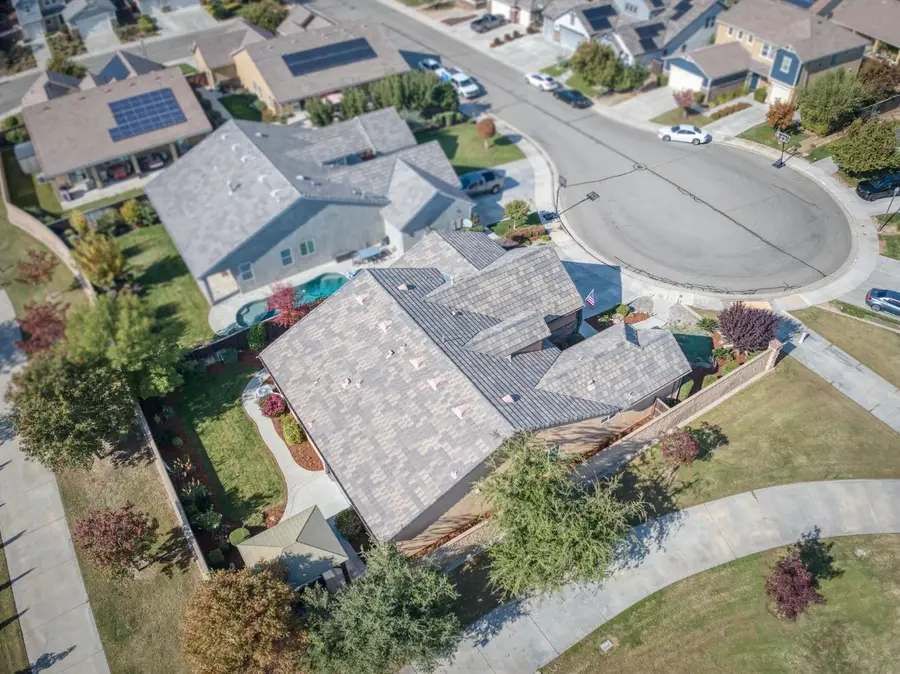 3082 Robinwood Avenue, Clovis, CA 93619 - Image #2