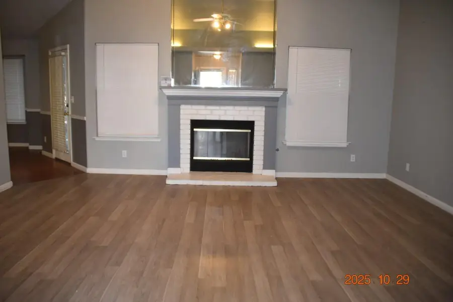 5047 W Morris Avenue, Fresno, CA 93722 - Image #2