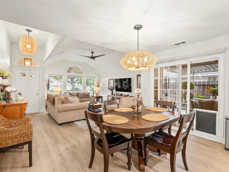 1650 E Morningstar Lane, Fresno, CA 93720 - Image #3