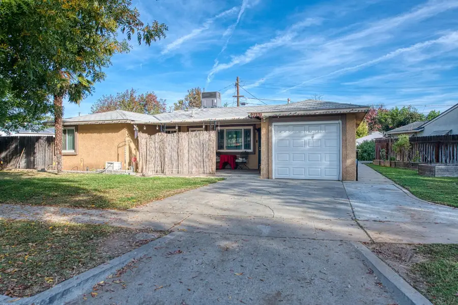 2407 Ashcroft Court, Fresno, CA 93726 - #2