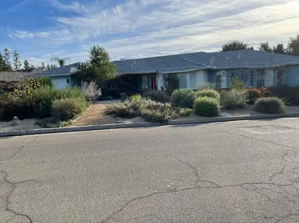 6539 N Knoll Avenue, Fresno, CA 93711 - Image #1