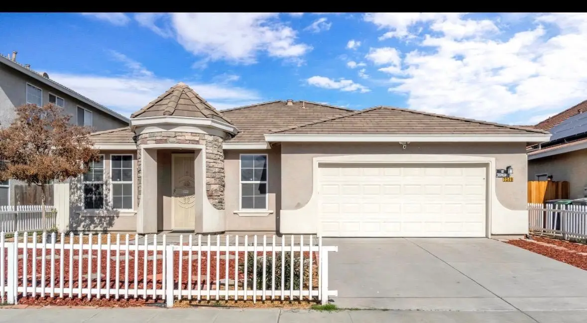 1049 Stanford Avenue, Madera, CA 93637 - Image #1