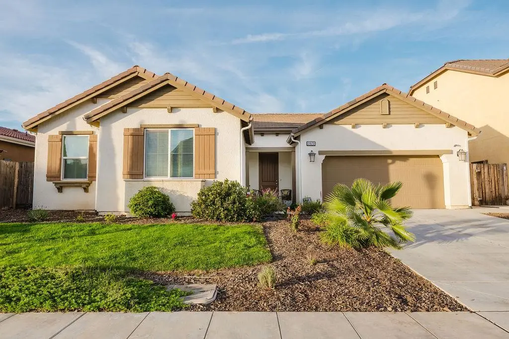 3923 Finchwood Avenue, Clovis, CA 93619 - Image #1