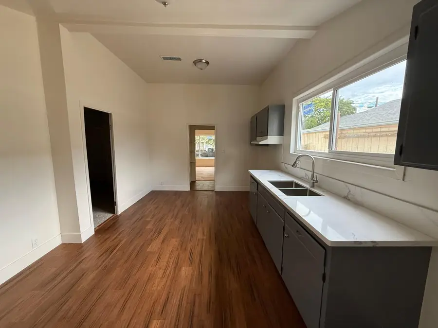 548 E Pleasant, Coalinga, CA 93210 - Image #3