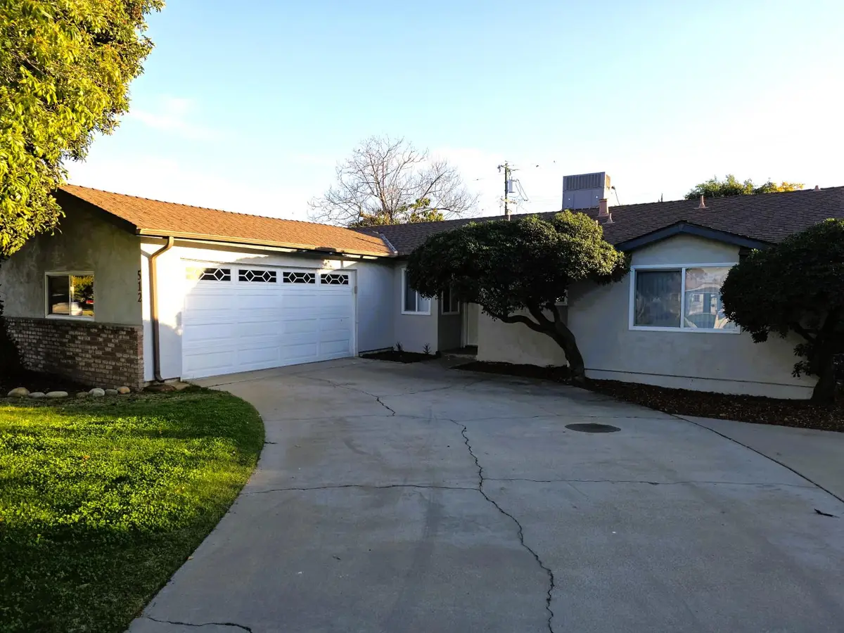 512 San Jose, Clovis, CA 93612 - Image #1