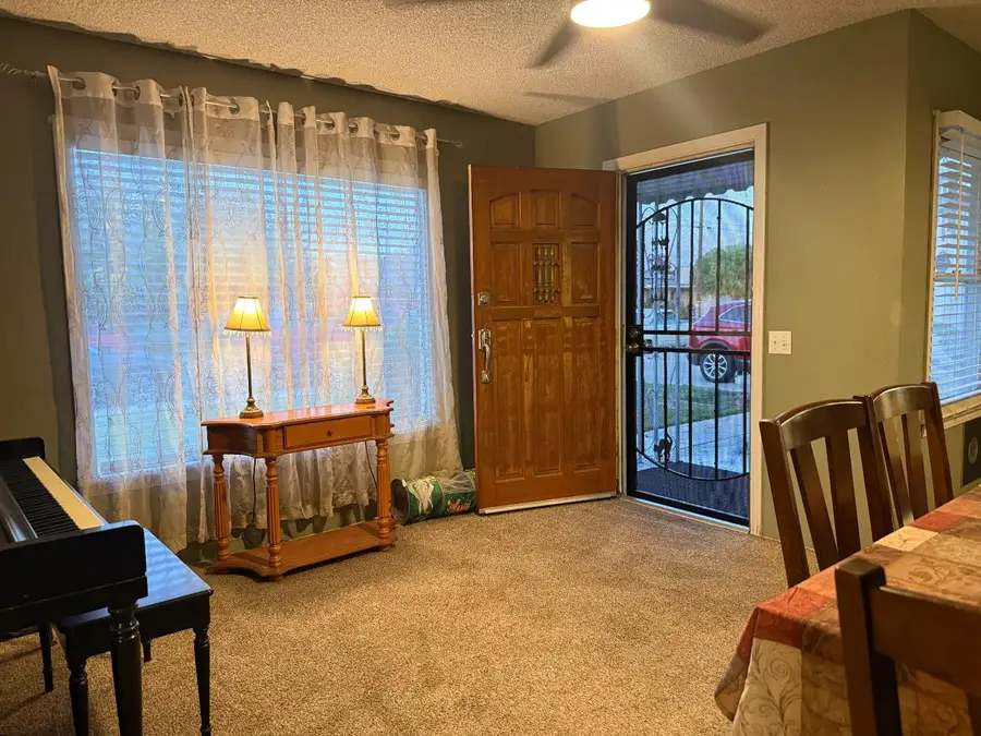 441 W Stanley Avenue, Reedley, CA 93654 - Image #2